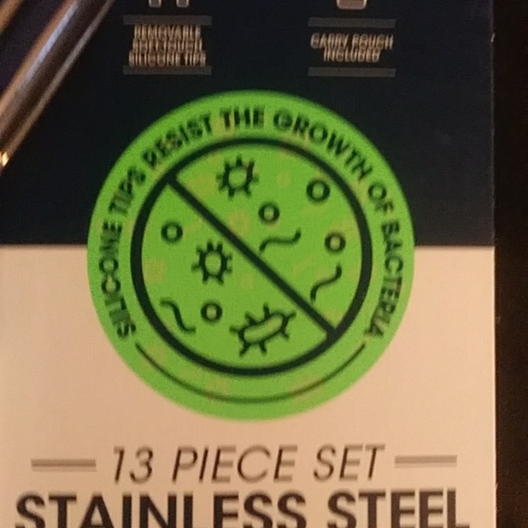 13 Piece Stainless Steel Reusable Straws by Manna - Picture 4 of 9